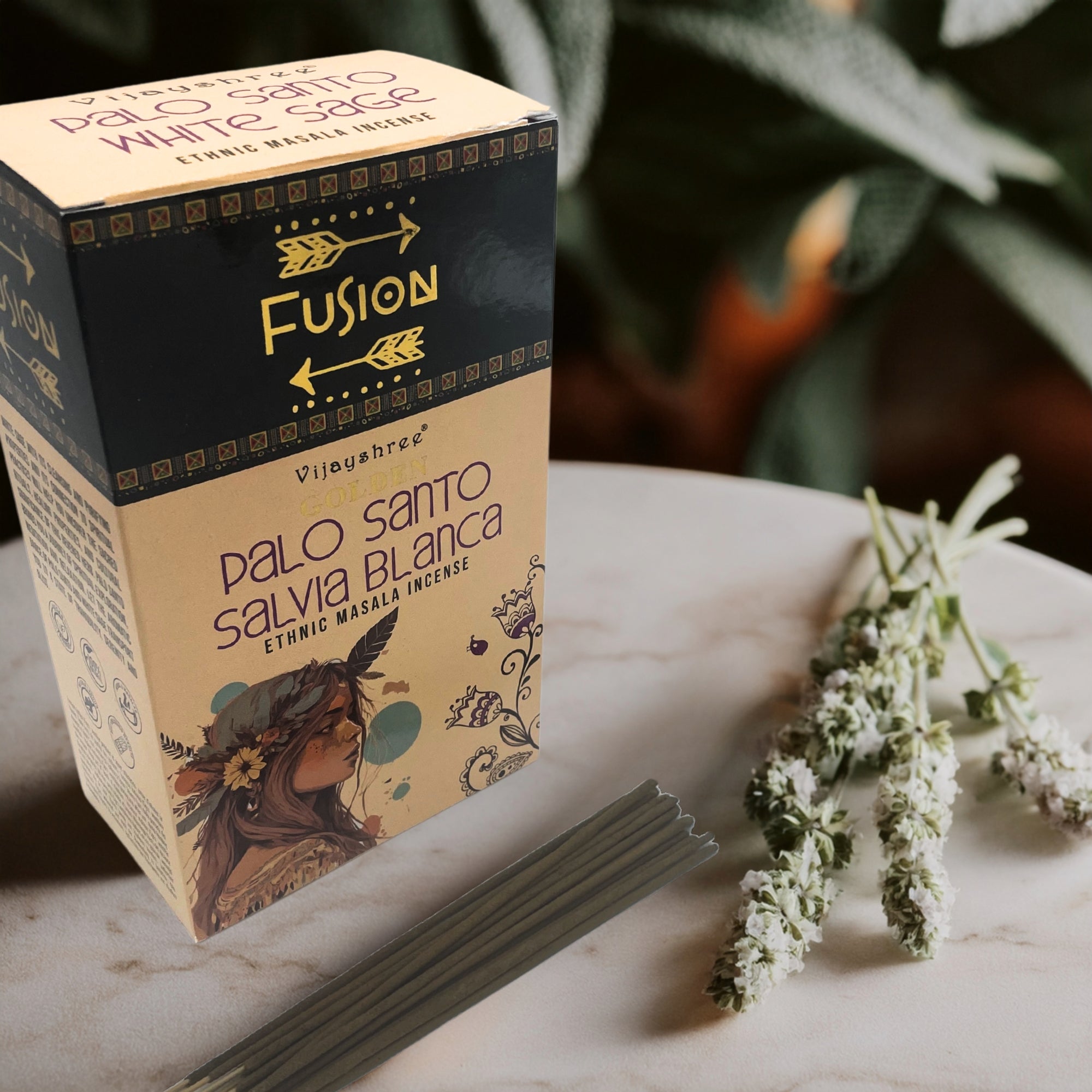 Incienso Palo Santo Dorado y Salvia Blanca, varillas de 15 g, color dorado y blanco, 12 unidades - purificación y paz