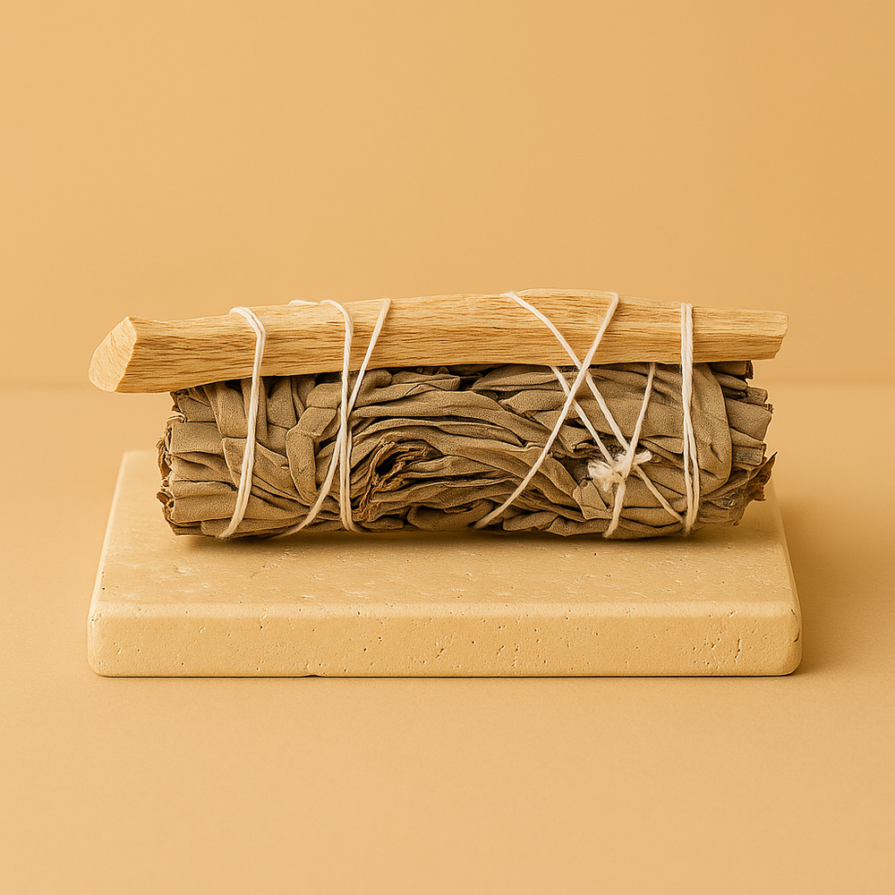 Atado de Hierbas Salvia Blanca y Palo Santo 10 cm – Limpieza Energética