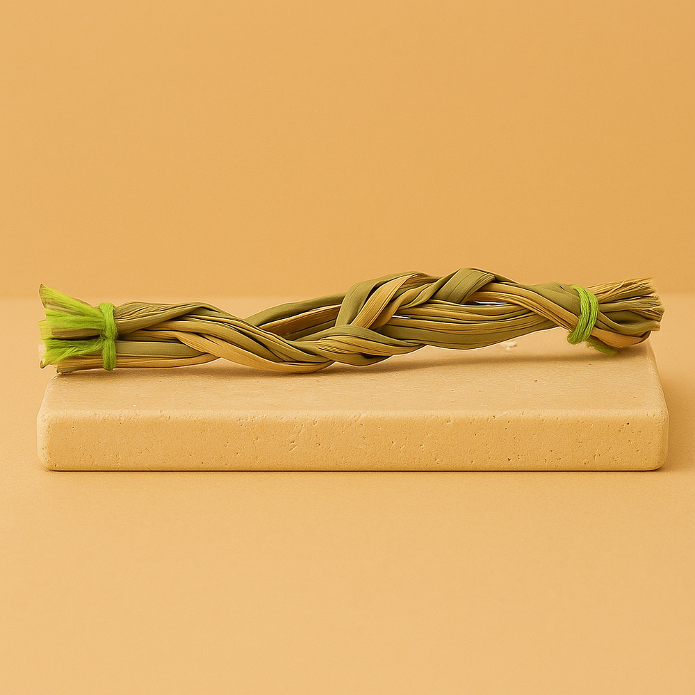 Trenza de Hierba Dulce 10 cm – Armonización y Energía Suave