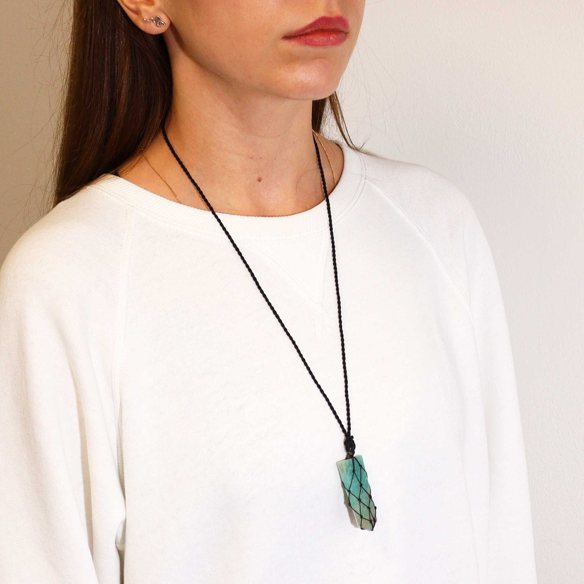 Collar Punta Plana de Amazonita – Protección y Amor