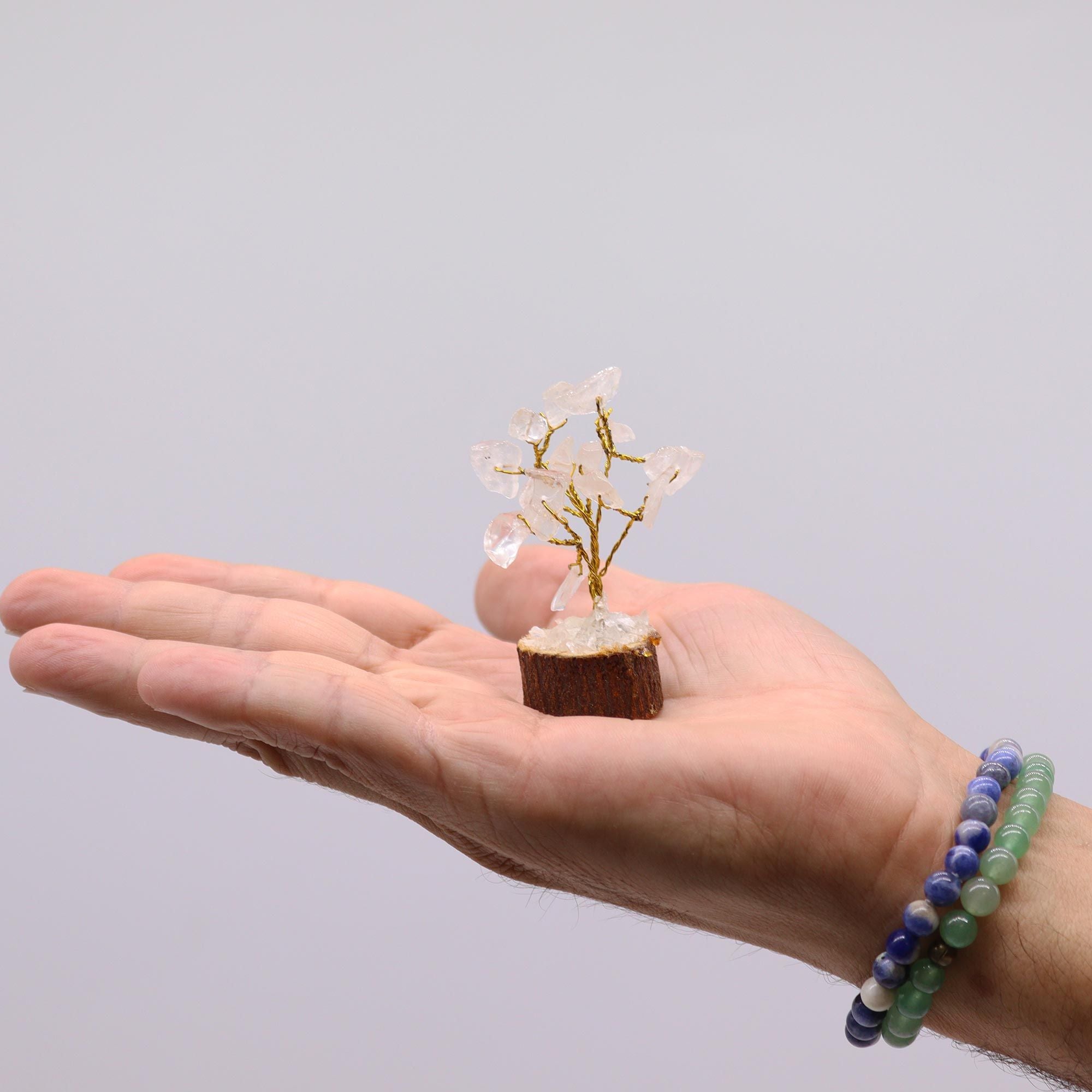 Mini Árbol de Cuarzo Roca – Claridad y Energía Pura (15 piedras)