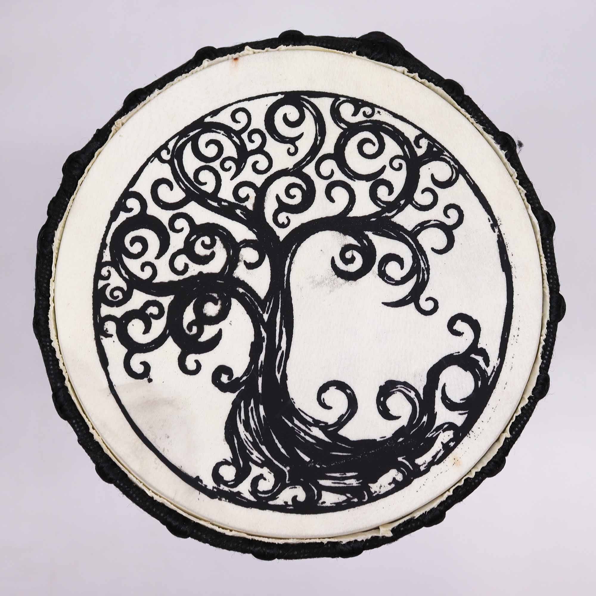 Djembe 40 cm hecho a mano, madera natural con parche decorado con Árbol de la Vida, tono profundo - conexión y enraizamiento