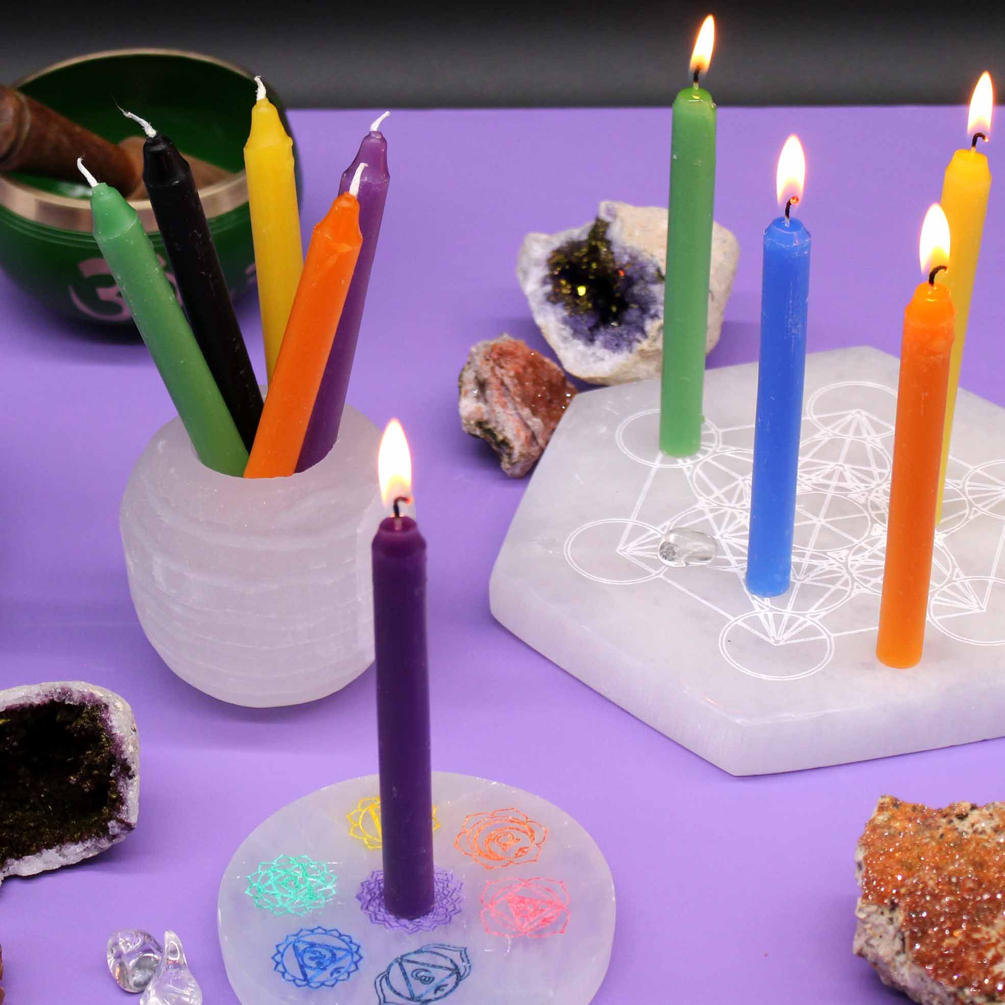 Conjunto de velas, diez piezas, cilíndricas, de cera, sin medidas - para transformación personal y bienestar