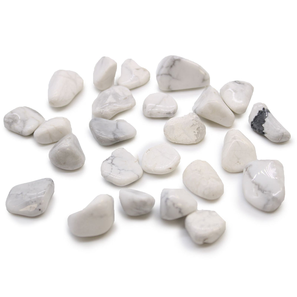 Howlita blanca y magnesita - pequeñas piedras africanas, color blanco con vetas y formas - armonía energética