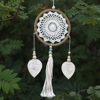 Atrapasueños Mediano: aro de cuerda natural, tejido blanco y cuentas de madera; Boho rústico para dormitorio - aporta calma.