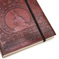Cuaderno mediano con elástico - Mandala tibetano en cuero vegetal, ideal para meditación - favorece armonía