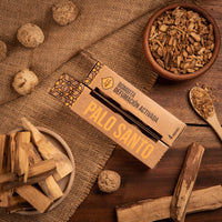 Palo Santo: Caja de 4 bombitas de defumación - esferas aromáticas para limpieza energética, purificación y equilibrio.