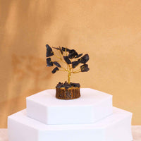 Ágata negra, mini árbol con gemas sobre base madera, 15 piezas, forma arbórea y tono oscuro - favorece armonía