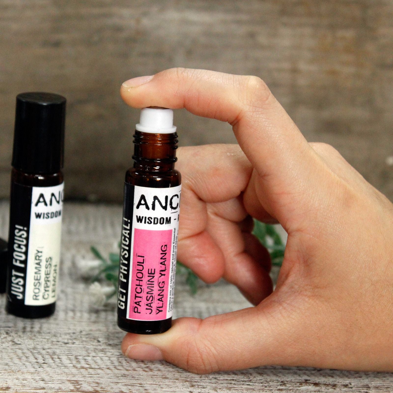 Roll-On de Aceites Esenciales: mezcla en tubo de bolsillo, líquido claro, base de vitamina E - favorece relajación