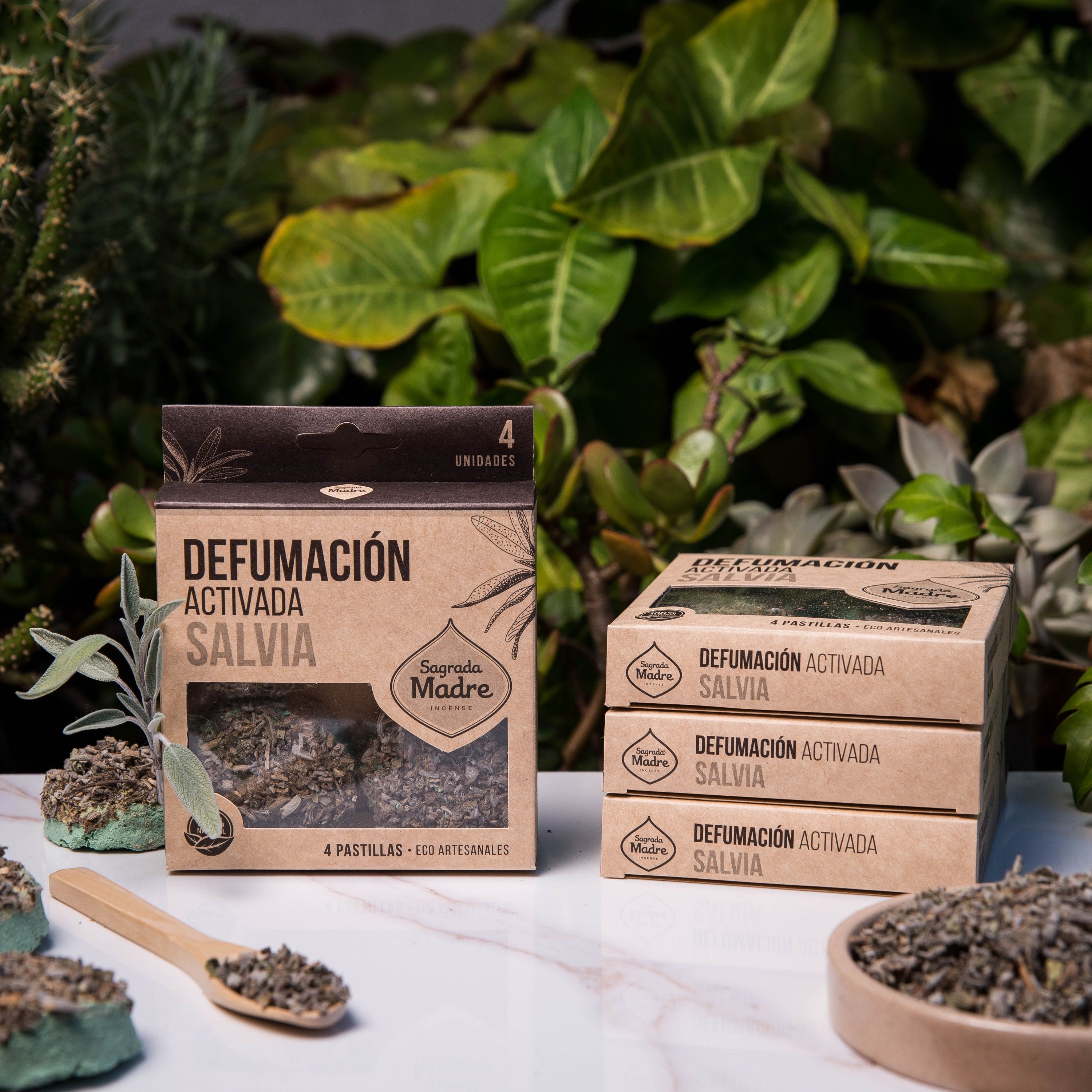 Pastillas de Incienso en Resina con Salvia Blanca, 4 unidades activadas, base resinosa - limpieza energética profunda