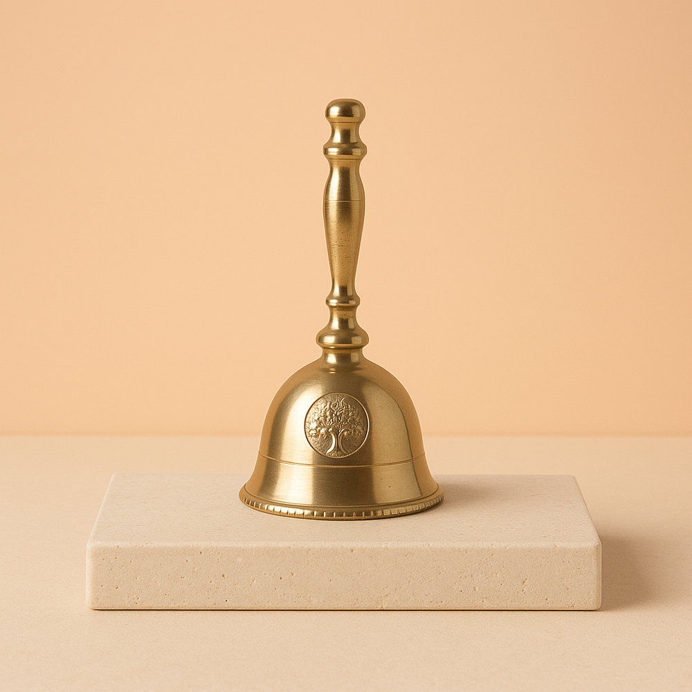Campana de altar de latón dorado, pequeña, con grabado del Árbol de la Vida y 7 cm de alto, sonido claro y suave - armonía