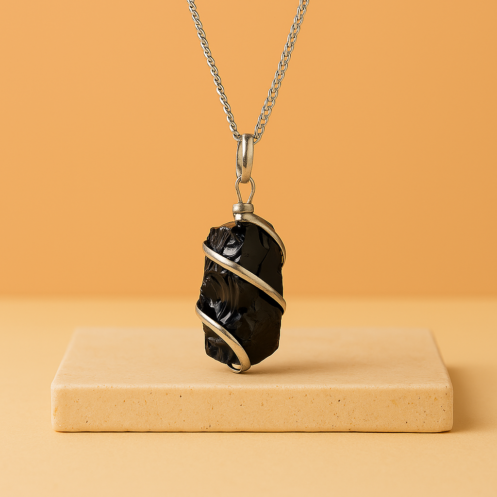 Collar Ónix Negro en Bruto – Protección Energética Cascada