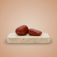 Jaspe Rojo: Piedras africanas pequeñas, jaspe rojo natural, piedra tumbada irregular; colores rojos - vitalidad y arraigo