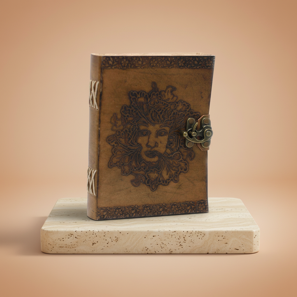 Cuaderno Greenman, formato rectangular, 20x15 cm, cuero verde, tapa lisa con estilo distinguible - ideal para llevar ideas