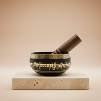 Cuenco tibetano de flor de loto, en aleación de metales de color, 9x5 cm, con mazo; ideal para meditación - bienestar.