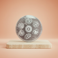 Placa Carga de selenita, cubo 8x8x8 cm, Chakra Design, pieza blanca para armonía y decoración consciente-armonía energética