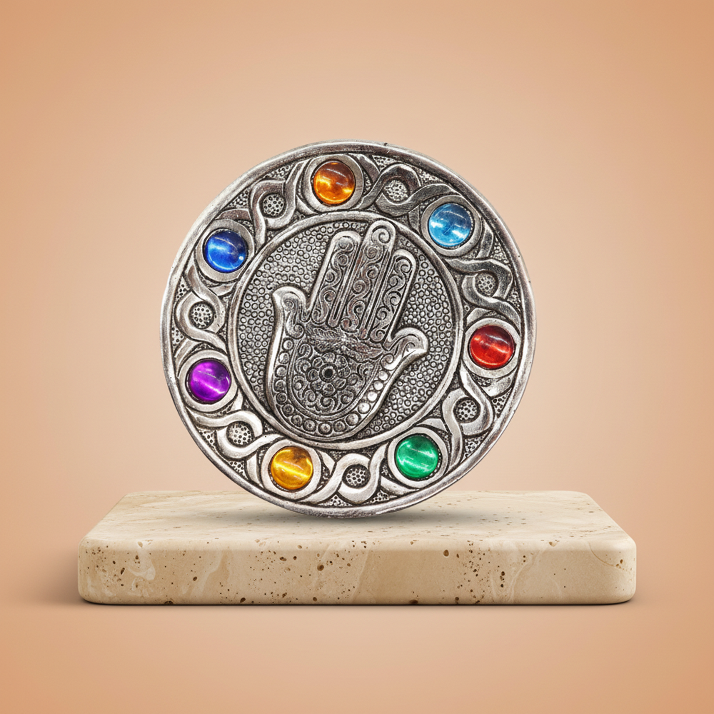 Porta-incienso Hamsa 11.5 cm, aluminio pulido, plateado, forma de mano con motivos Siete Chakras - promueve armonía