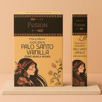 Incienso en varillas Palo Santo Dorado y Vainilla, 15 g, caja con 12 varillas; aroma amaderado y dulce, relajación y armonía.