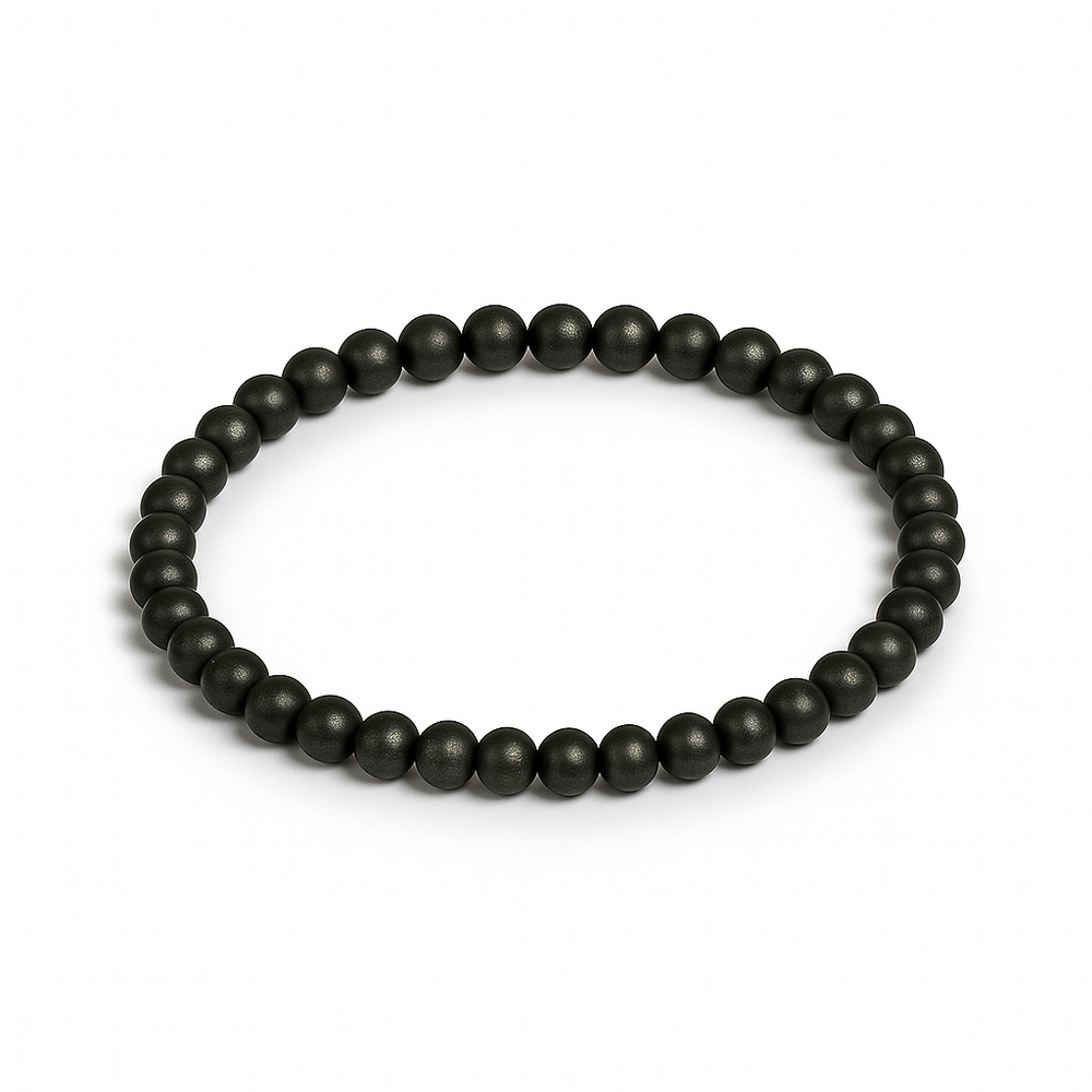 Pulsera de pirita de canto rodado sobre fondo blanco, con cuentas redondas, fotografía de producto Yo Soy Munduko.