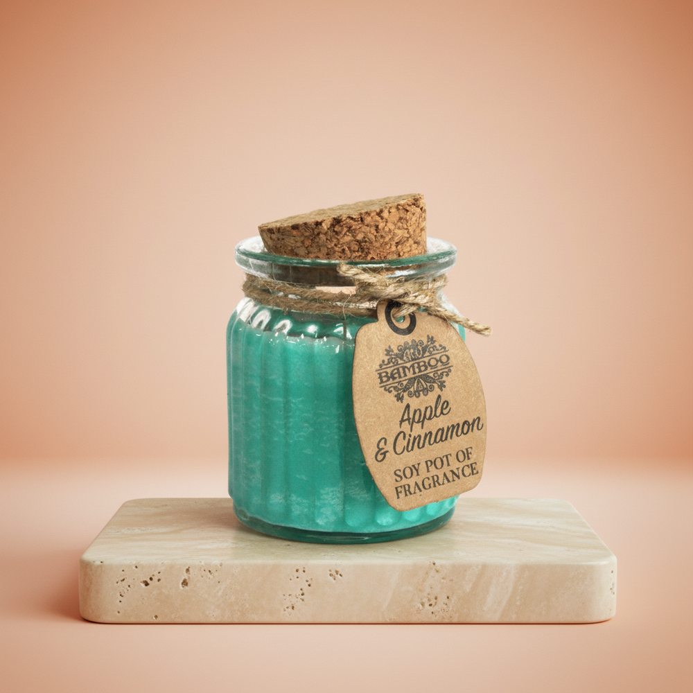 Vela de Cera de Soja en tarro, aroma Manzana y Canela, estética natural para ambientes zen - favorece armonía y bienestar.
